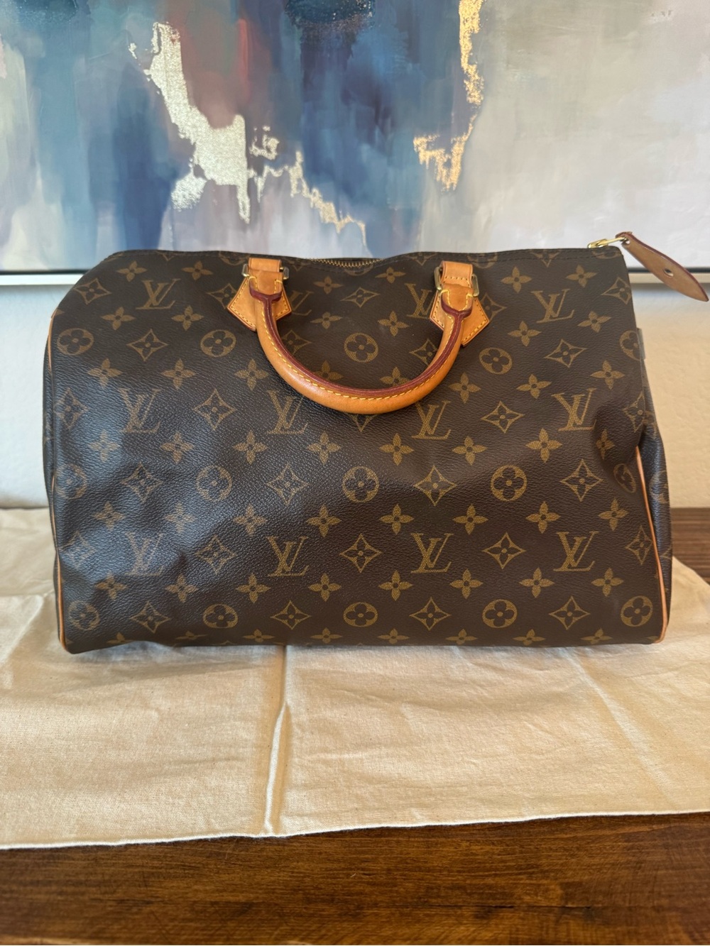 Authentic Louis Vuitton Speedy 35 Monogram canvas